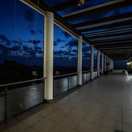 Hotel Ath Al Medina Wellness Bagian luar foto