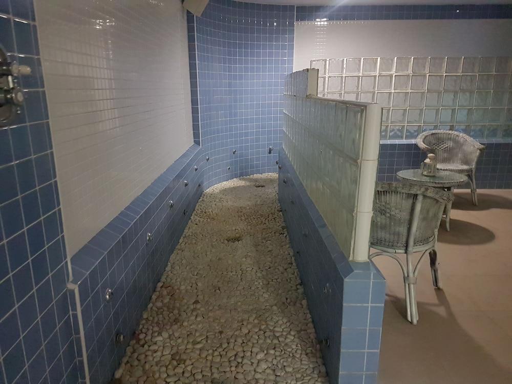 Hotel Ath Al Medina Wellness Bagian luar foto